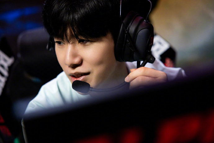 但他还是被 但他还是被