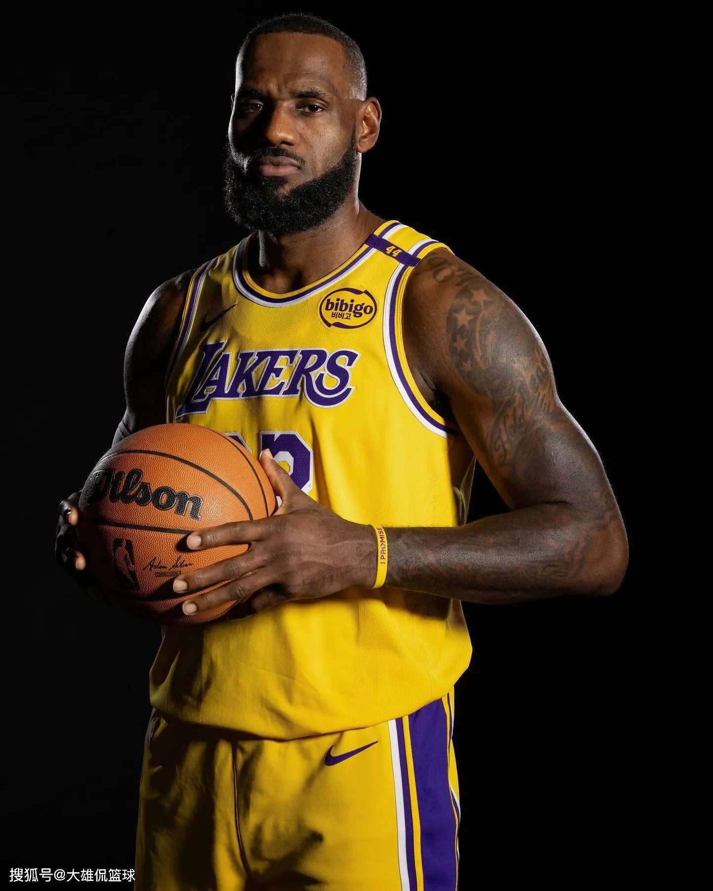 不只是一个 不只是一个