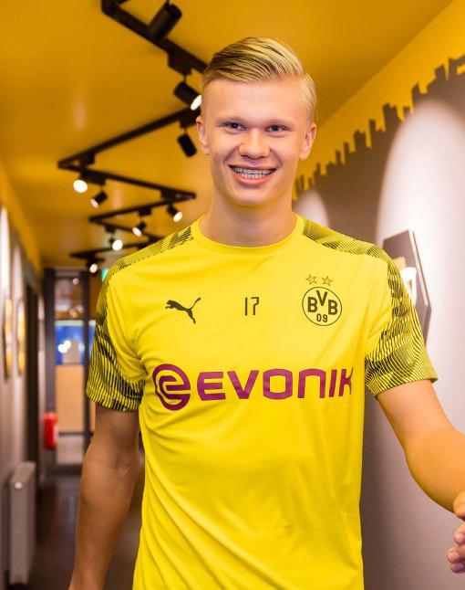 教练组通过 教练组通过